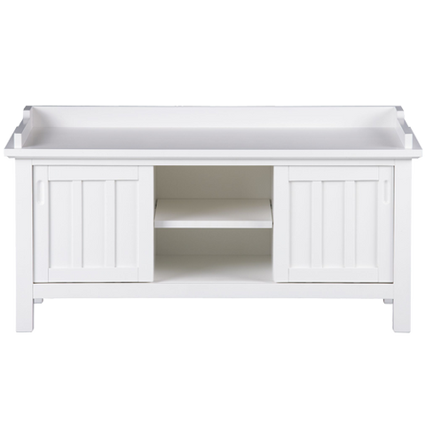 Attractive round chair on low revolving base